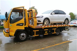 玉山附近拖车救援24小时服务热线